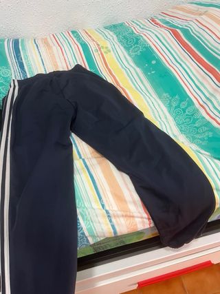 Pantalón Adidas Negro Rayas Blancas talla 11-12
