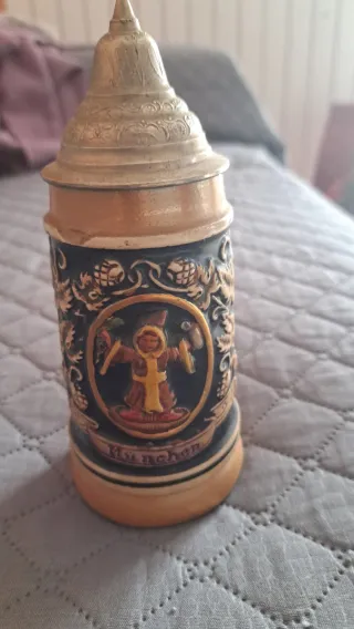 Boccale Gerz in ceramica con coperchio