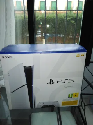 PS5 Slim 1TB con Lector + 2 Mandos