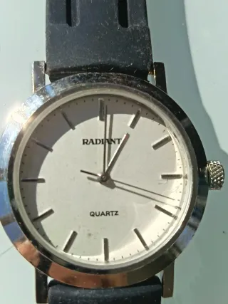 Reloj Radiant Caballero Plata y Negro