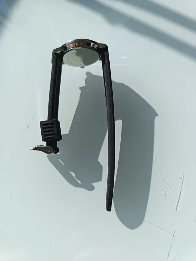 Reloj Radiant Caballero Plata y Negro