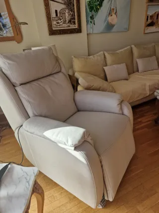 Sofá Eléctrico Reclinable Beige