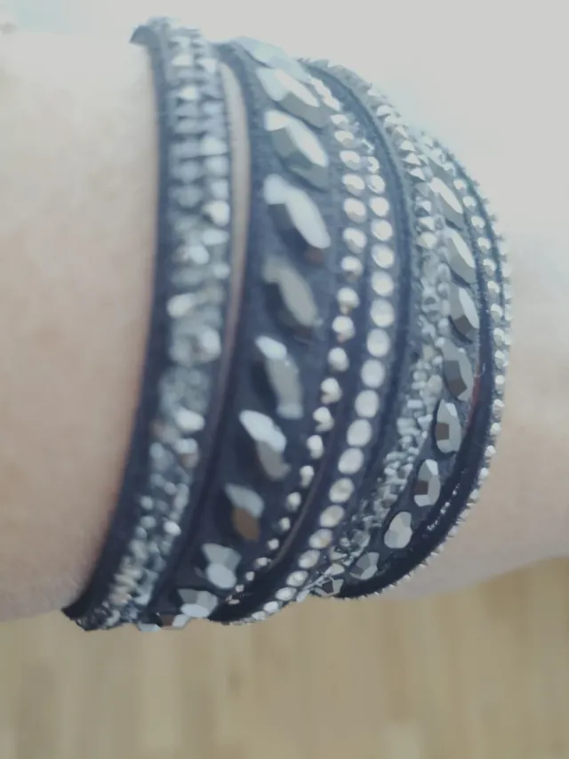 Pulsera doble Swarovski negra