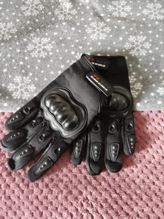 Casco y guantes de moto/motocross