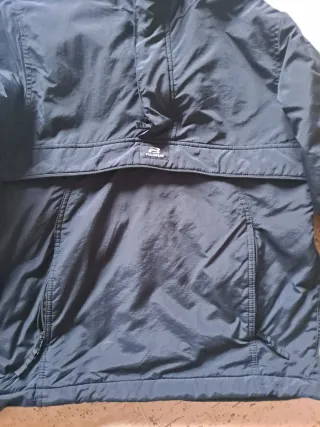 Anorak canguro Pull&Bear neg capucha talla S mujer