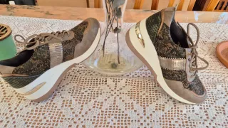 Zapatillas casual Mysoft beige y verde