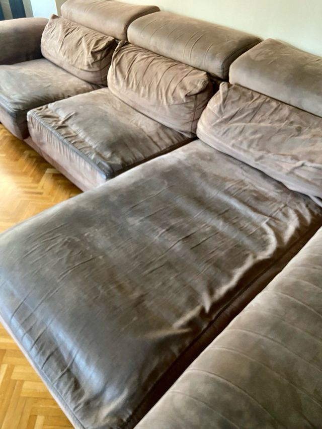 Sofá chaise longue 3 plazas marrón