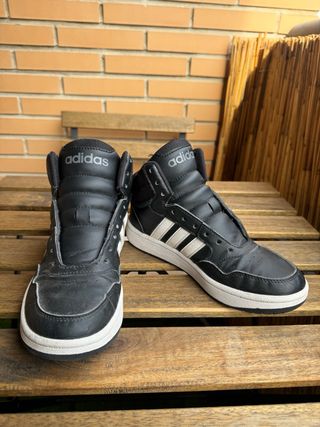 Zapatillas Adidas niño altas