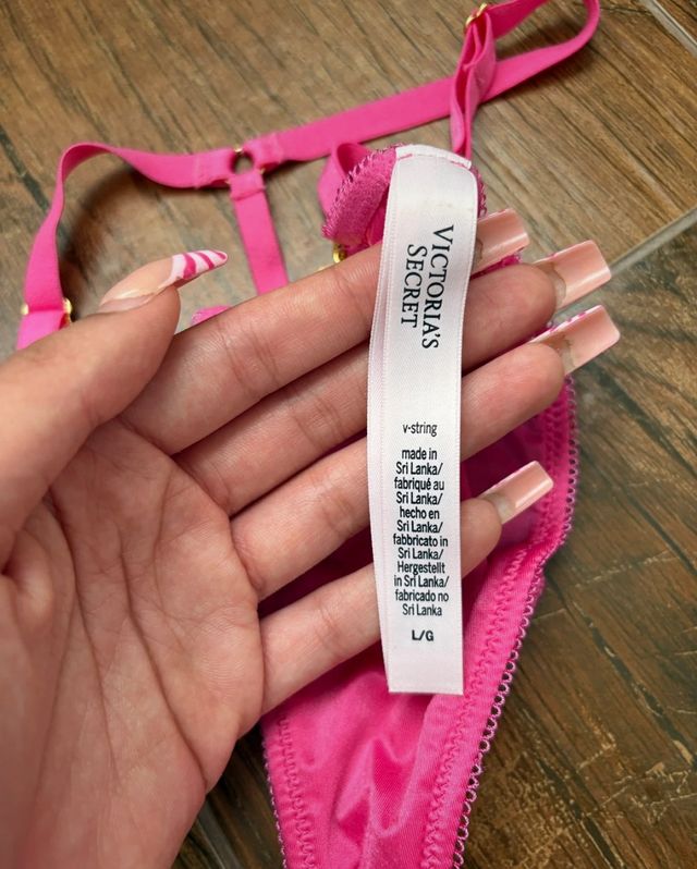 Tanga Rosa Shell Yeah