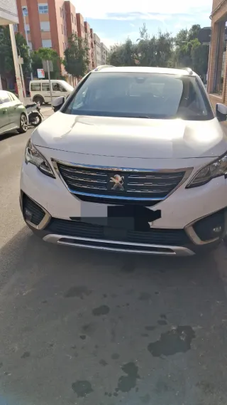 Peugeot 5008 2019