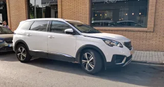 Peugeot 5008 2019