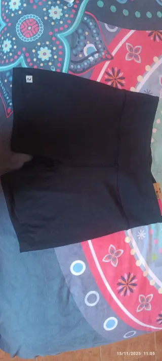 Pantalones cortos de algodón negros