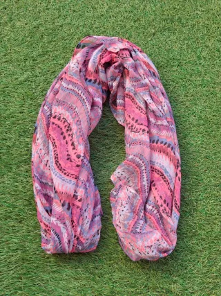 Pañuelo estampado multicolor Primark