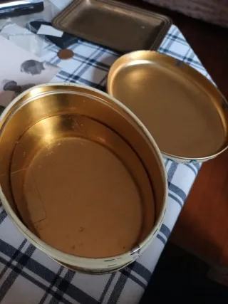 Scatola vintage Perugina floreale