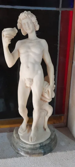 Estatua Dionisio Griego Mármol