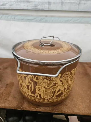 Pentola Smaltata Siltal Disegnata da Carla Agnelli