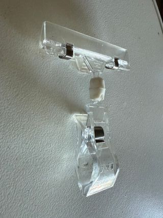 Pinzas transparentes para precios