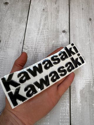 EMBLEMAS KAWASAKI CARENADO DEPOSITO MOTO LOGOTIPO