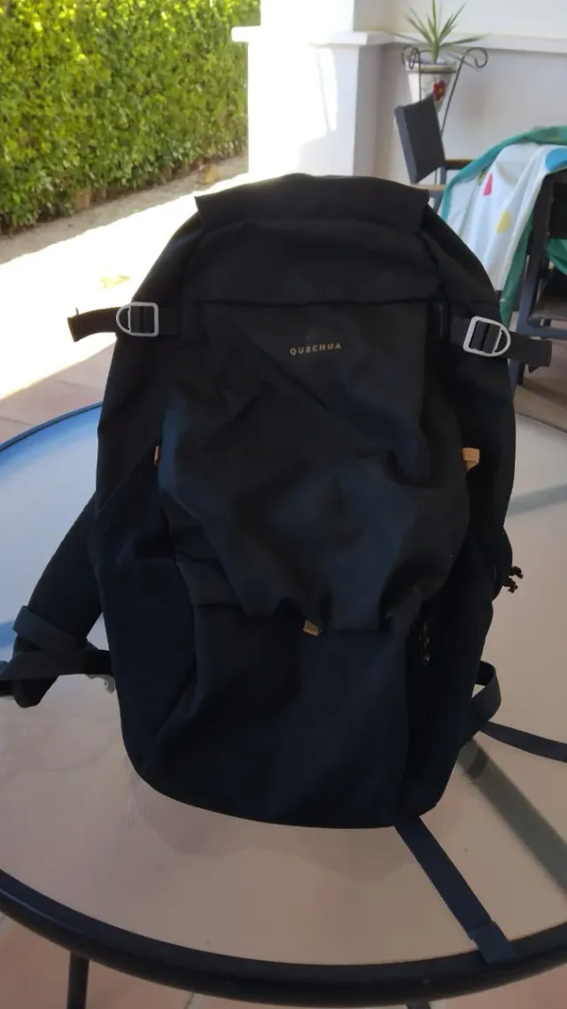 Mochila Quechua Negra