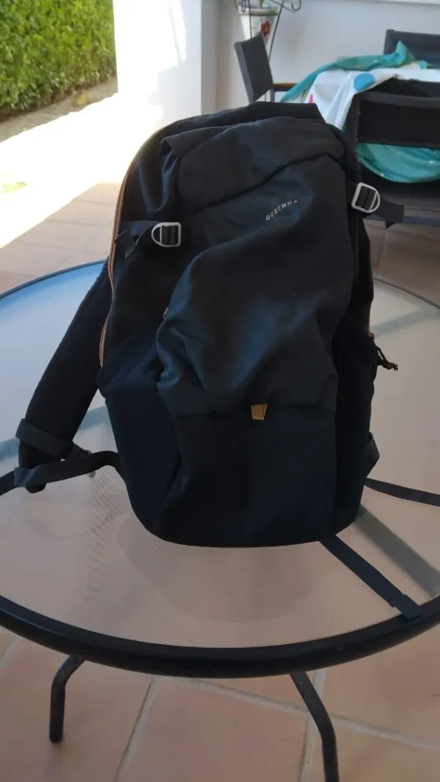 Mochila Quechua Negra