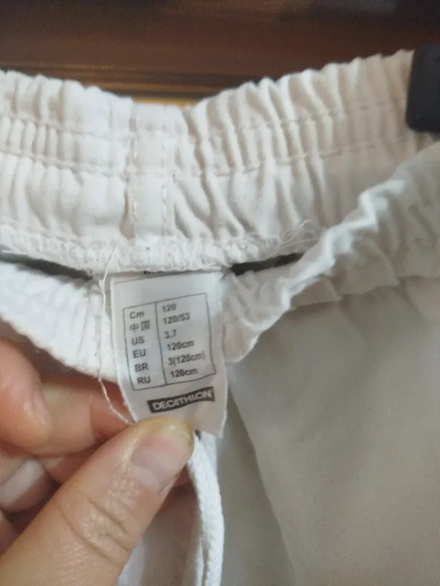 Traje de Karate Blanco y Cinturón