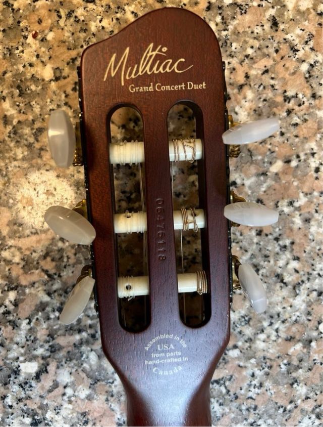 Godin Grand Concert Duet Guitarra