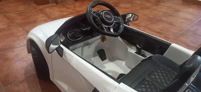 Coche Eléctrico Audi R8 Spyder Niños