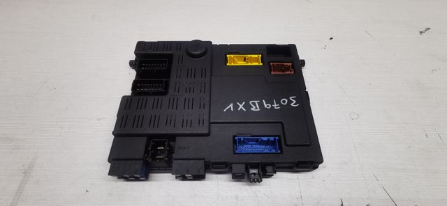 9642409880 CAJA DE RELES Y FUSIBLES