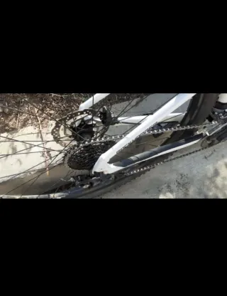 Bicicleta de Montaña Specialized Blanca