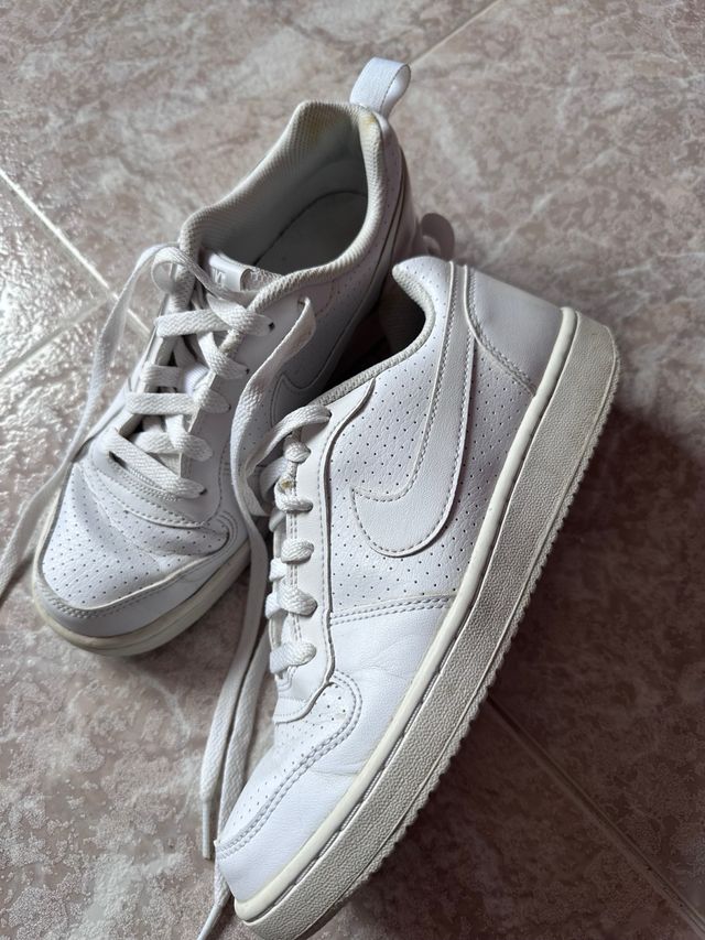 Zapatillas Nike Blancas