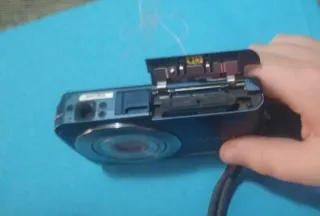 Cámara Digital Nikon Coolpix S210 Azul/Plata