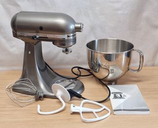 Batidora KitchenAid Artisan 5KSM150PSEMS Gris