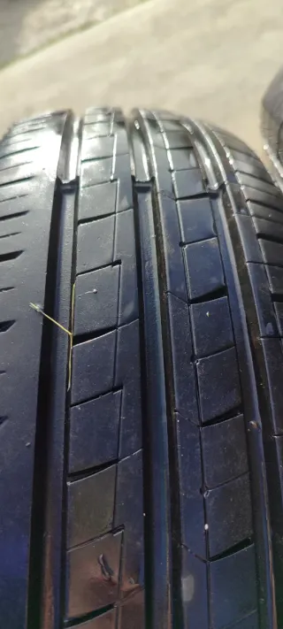 Juego de 2 Ruedas de Coche