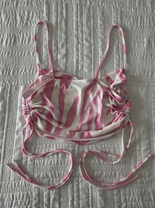 Top Bershka rosa y blanco Talla S