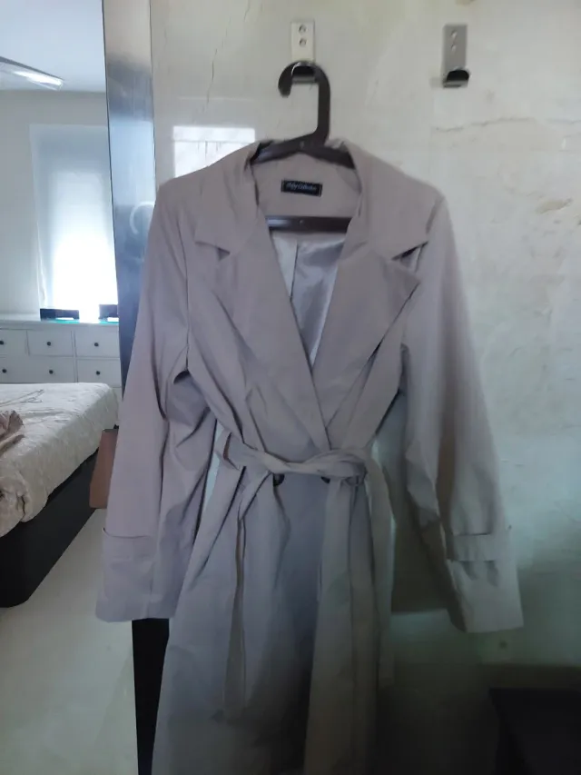 Gabardina Beige Talla M