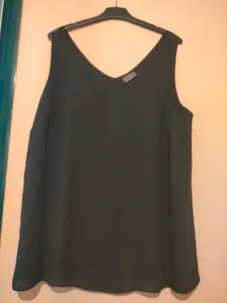 Blusa tirantes negra
