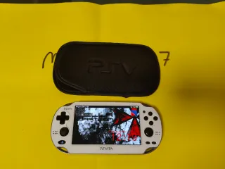 PS Vita OLED Bianca 128GB con schermo nuovo modello 3G