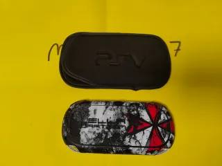 PS Vita OLED Bianca 128GB con schermo nuovo modello 3G