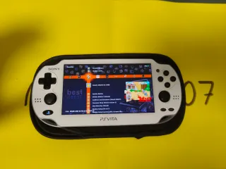 PS Vita OLED Bianca 128GB con schermo nuovo modello 3G