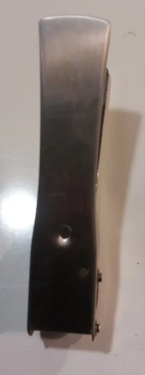 Troqueladora de púas de guitarra PICKMASTER