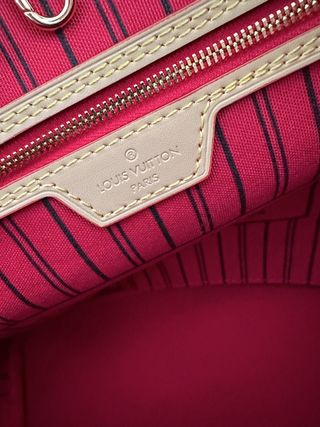 Louis Vuitton Marron e Rosso