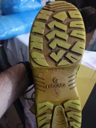 Botas de seguridad Robusta negras y amarillas