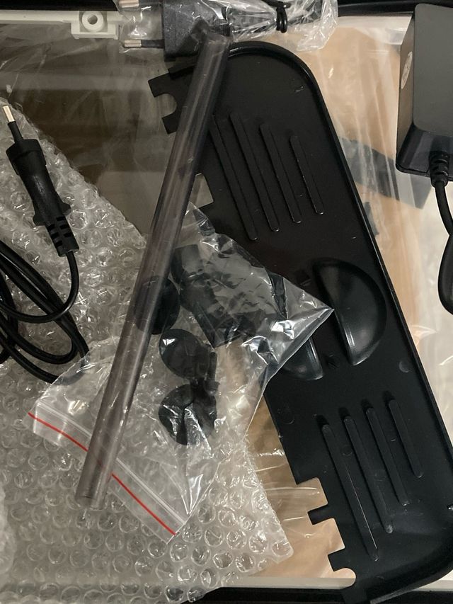 Acquario 60L con luce e filtro