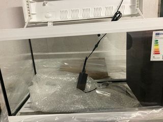 Acquario 60L con luce e filtro