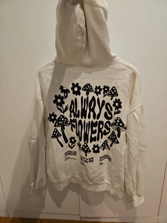 Sudadera Always Flowers Beige y Negra