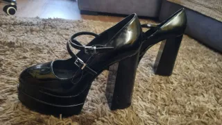 Zapatos de tacón negros Rita Ora