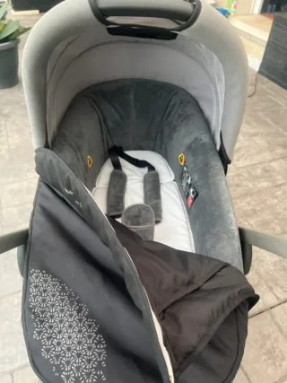 Carrito Bebé 3 piezas. Silla coche