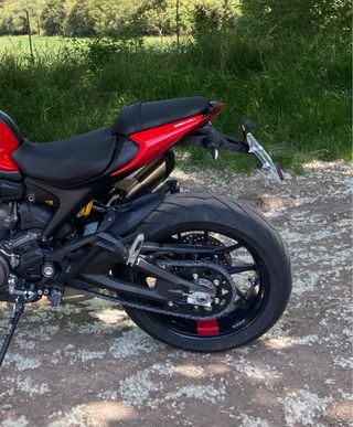 Portamatrículas Ducati Performance Monster 937