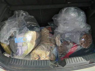 Ropa de mujer variada