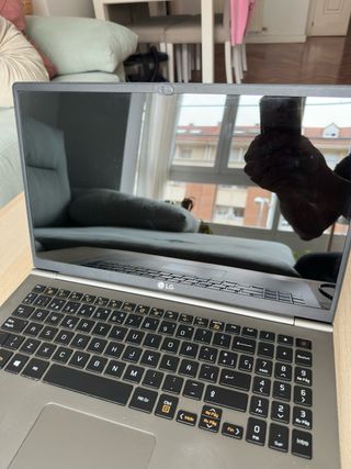 Ordenador portátil LG Gram i7, 16GB RAM y 500GB